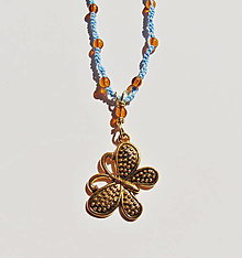 Náhrdelníky - Náhrdelník s motýlikovým príveskom - 16601753_