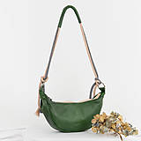 Kabelky - Kožená kabelka Myra Raw (zelená) - 16602905_