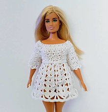 Hračky - Háčkované šaty pre plnoštíhlu Barbie - 16606873_