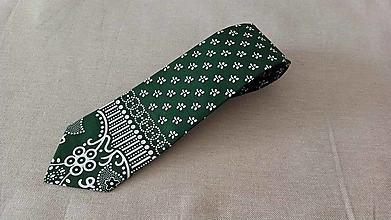 Pánske doplnky - zelená pánska kravata folk 3 - 16606321_