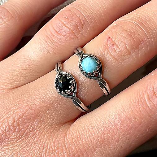 ZĽAVA 10% Spinel Antique Silver Ring  / Vintage prsteň so spinelom E033