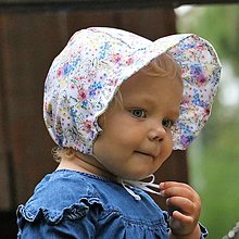 Detské čiapky - Letný čepček Bouquet riasený šilt - 16609410_