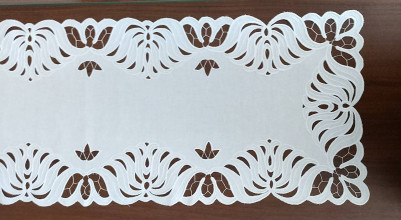 Úžitkový textil - Richelieu - biela, 35 x 101 cm - 16182110_