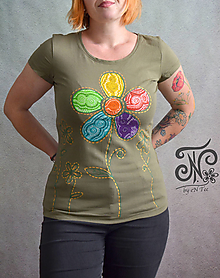 Topy, tričká, tielka - Kvetinká veselá - maľované dámske tričko (M) (M - Zelená) - 16608135_