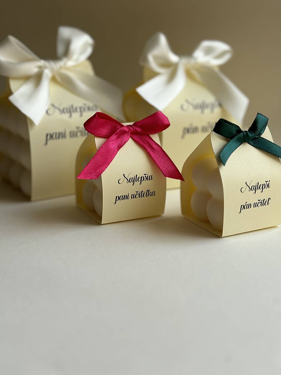 Darček pre pani učiteľku - sójová svieca
