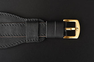 Náramky - Prevliekací kožený remienok na hodinky 18 mm, One Piece s podložkou/čierny/čierne prešitie/zlatá pracka - 16611778_