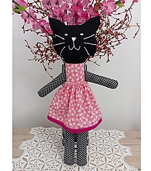 Hračky - Látková Bábika, Mačka, Líška, Ovečka ..... (Čierna mačka v ružových šatách) - 16615592_