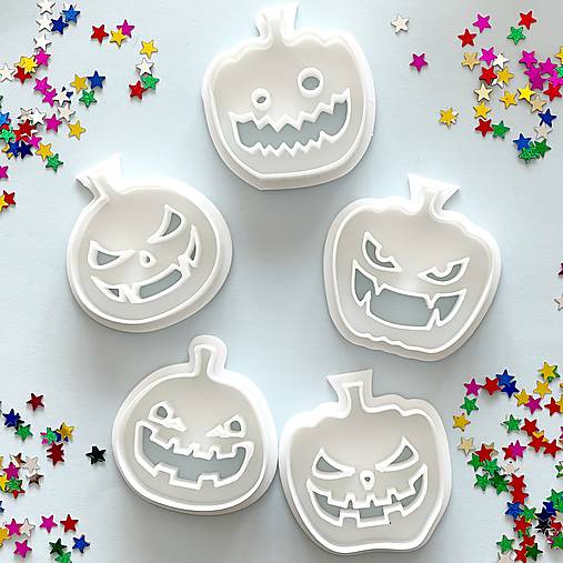 Príbory, varešky, pomôcky - Vykrajovačka Halloween - tekvička, strašidlo / V0014 - 16613608_