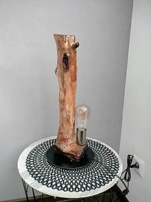 Svietidlá - Stolová lampa drevená - 16616556_