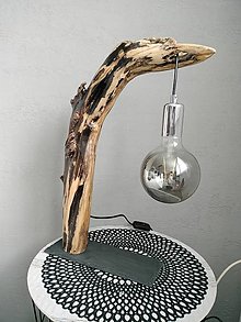 Svietidlá - Stolová lampa drevená - 16616561_