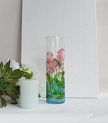 Dekorácie - Sklenená váza maľovaná lotos - 16617746_