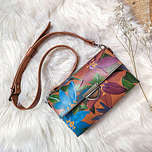 Kabelky - Ručne maľovaná kožená kabelka MidiMe (meadow IV.) - 16620519_