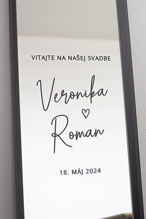 Úložné priestory & Organizácia - Uvítacia nálepka na zrkadlo / plexisklo - vzor 1 (k formátu š50 x 55cm (biela farba)) - 16631900_
