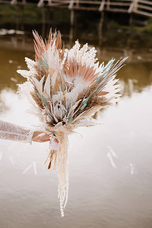 Kytice pre nevestu - Svadobná kytica zo sušených kvetov - 16633012_