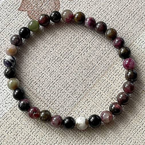 ZĽAVA 10% Multicolor Tourmaline Bracelet / Elastický náramok s pravým farebným turmalínom P-101