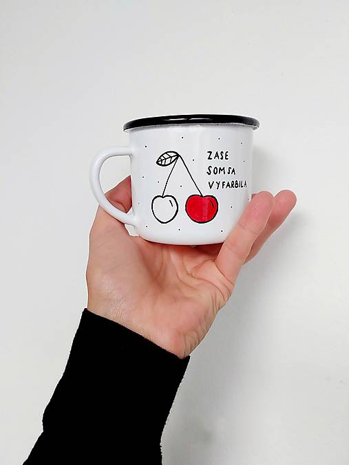 Nádoby - Smaltovaný hrnček "Zase som sa vyfarbila" - 16638989_