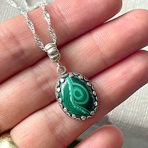 Malachite Filigree Pendant AG925 / Strieborný prívesok s prírodným malachitom E040