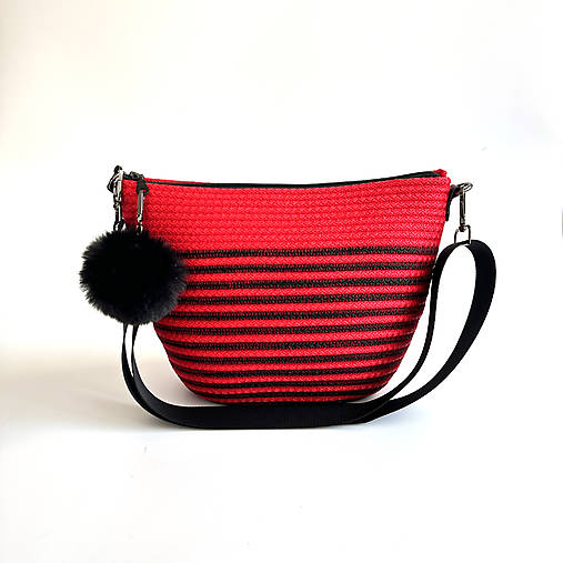 Kabelky - Červeno-čierna crossbody kabelka - 16655977_