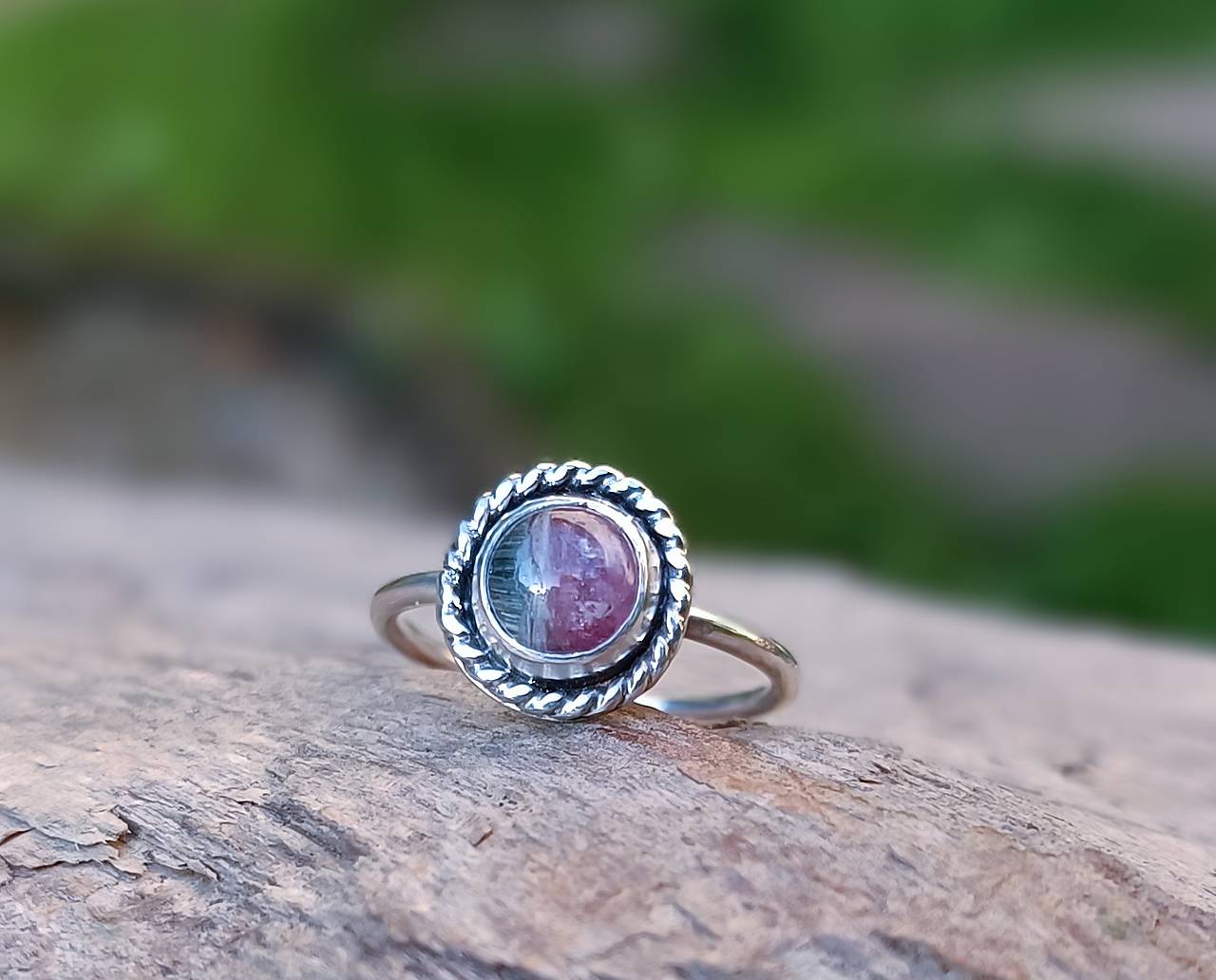 Strieborný Prsteň s Melónovým Turmalínom