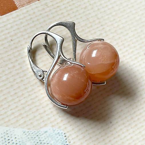 ZĽAVA 10% Peach Moonstone Earrings AG925 / Strieborné náušnice s mesačným kameňom A0047