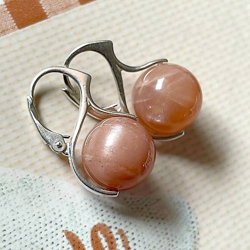 ZĽAVA 10% Peach Moonstone Earrings AG925 / Strieborné náušnice s mesačným kameňom A0047