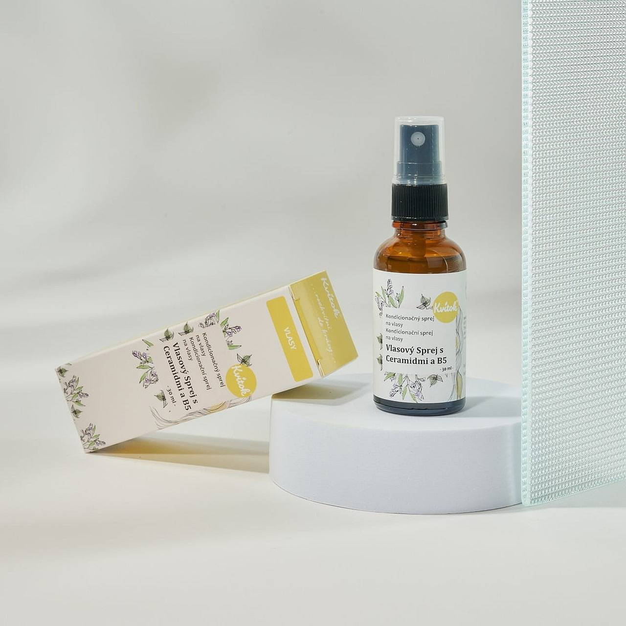 Vlasový sprej Kvitok s ceramidmi a B5 (30 ml)