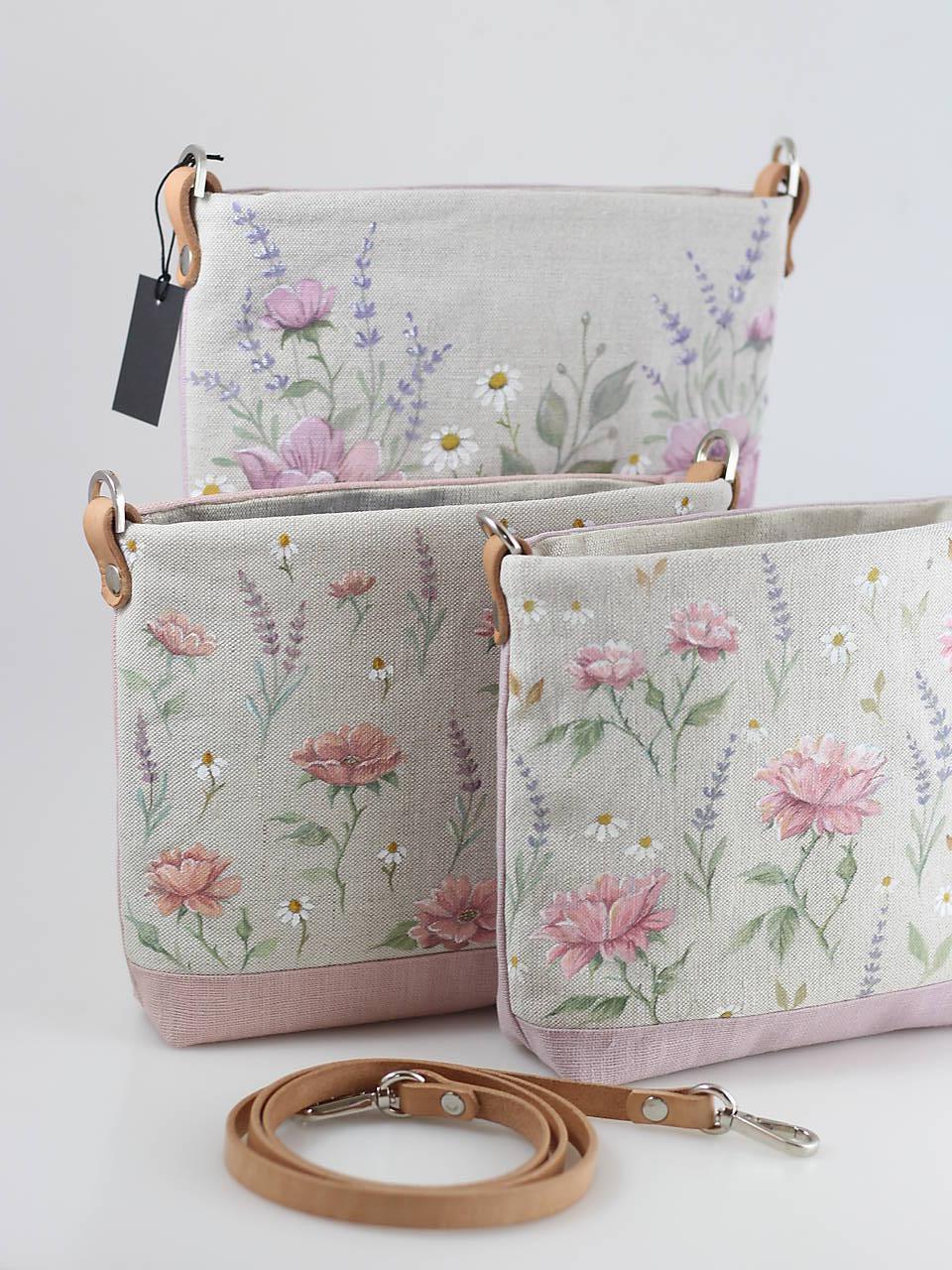 Malá elegantná dámska letná kabelka s ručne maľovanými kvetmi, malá crossbody kabelka "Rosie"