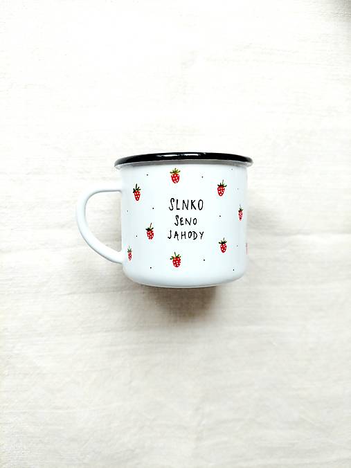 Nádoby - Smaltovaný hrnček Slnko, seno, jahody.  - 16668516_