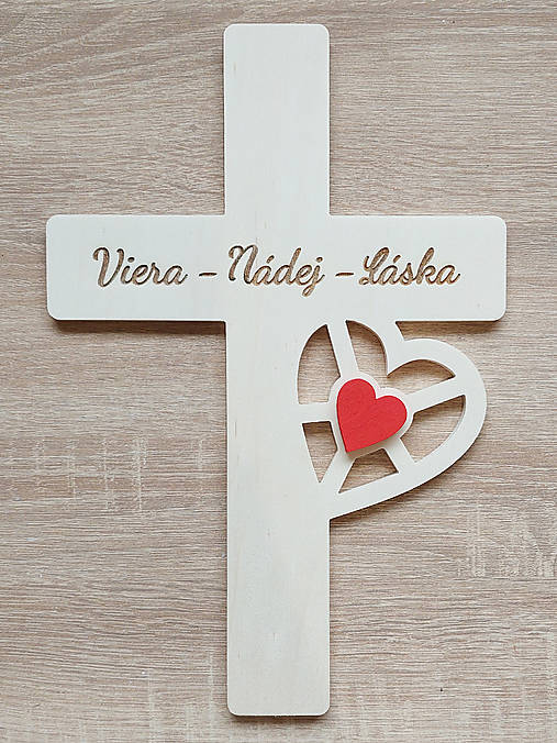 Kríž na stenu so srdiečkom 30cm Viera - Nádej - Láska