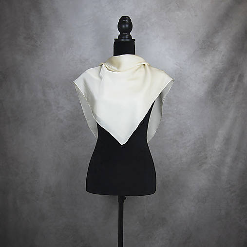 Šatky - Hodvábna šatka BÉŽOVÁ, 90 x 90cm, Slovenská výroba - 16671589_