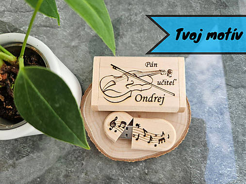 Papiernictvo - USB kľúč drevený 32 GB + krabička - s vlastným motívom (USB kľúč drevený 32 GB + krabička) - 16672744_