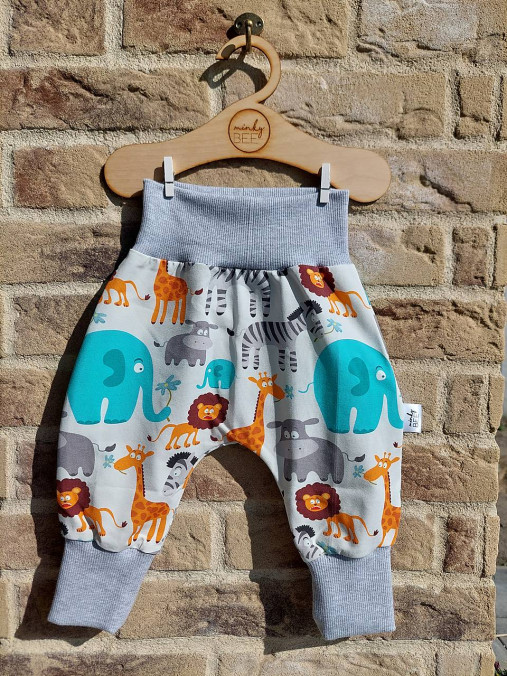 Tepláčiky veľkosť 68 (rôzne vzory)