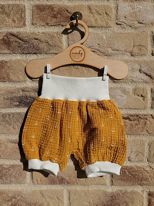 Kraťasky veľkosť 68/74, dvojitá gázovina