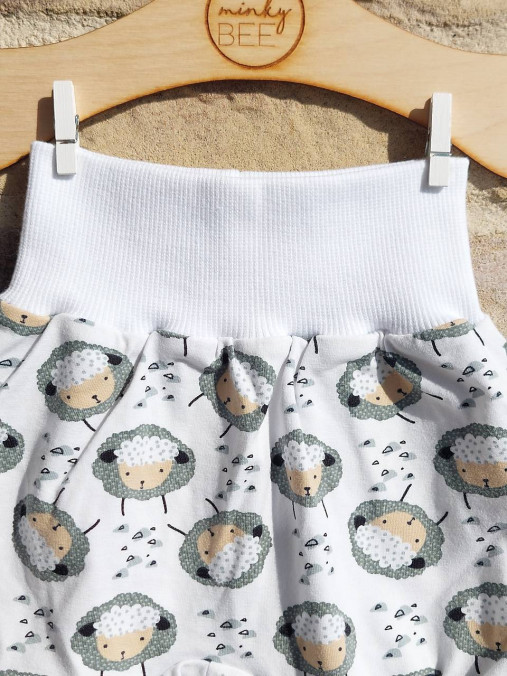 Kraťasky veľkosť 68/74, úplet