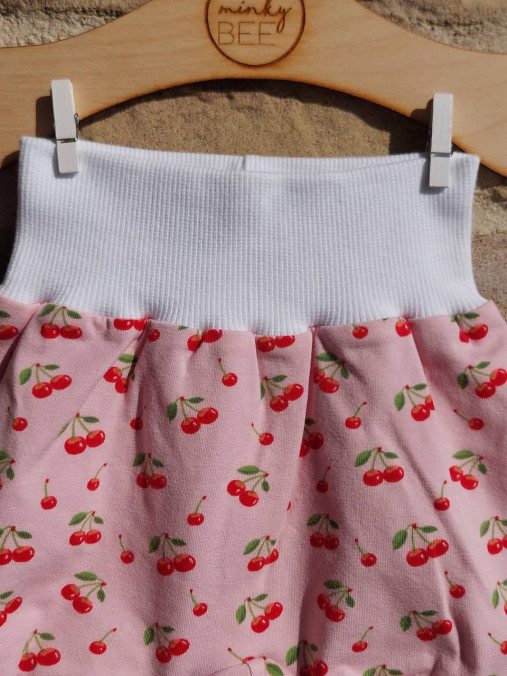 Kraťasky veľkosť 68/74, úplet