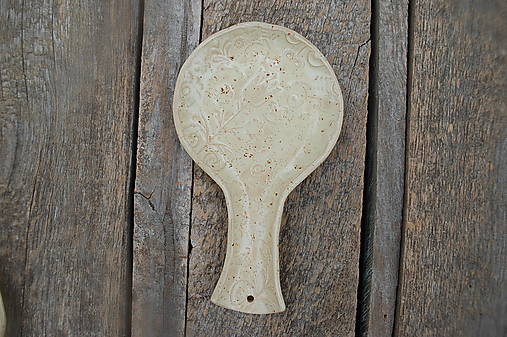 Príbory, varešky, pomôcky - Keramická podložka pod varešku 1. (Béžová) - 16684847_