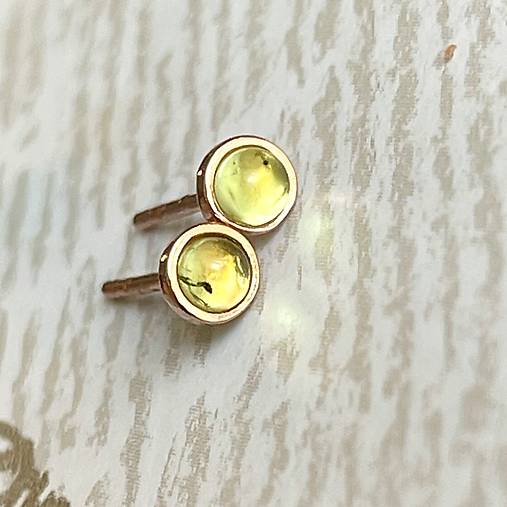 Peridot Ag925 Rose Gold Plated Stud Earrings / Náušnice s olivínmi AG925 pozlátené E041