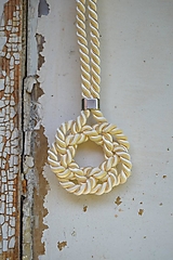Náhrdelníky - Uzlový náhrdelník - Ring (Béžová) - 16688484_