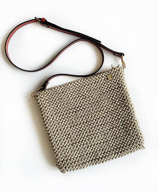 Kabelky - Crossbody - kabelka. (Béžová menšia) - 16691297_