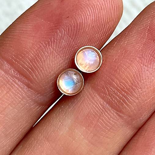 Moonstone Ag925 Rose Gold Plated Stud Earrings / Náušnice s mesačnými kameňmi AG925 pozlátené E041