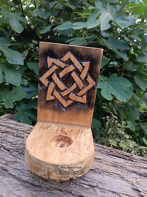 Svietidlá - SVAROG - svietnik - slavic candlestic holder - 16701965_