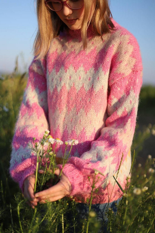 PRIADKA pestrý vlnený pletený sveter s nórskym vzorom