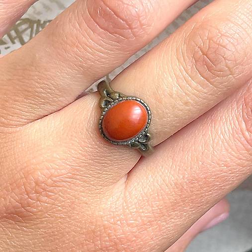 ZĽAVA 5% Simple Mini Bronze Red Jasper Ring / Jemný bronzový prsteň s jaspisom E035