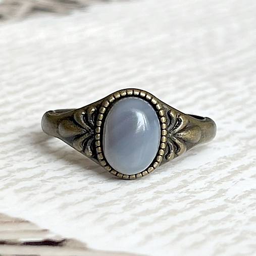 Simple Mini Bronze Grey Agate Ring / Jemný bronzový prsteň s achátom E041