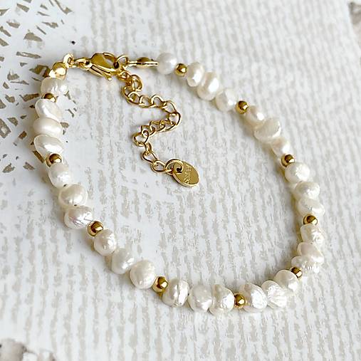 Freshwater Pearls Steel Gold Bracelet / Náramok zo sladkovodných perál, oceľ E042