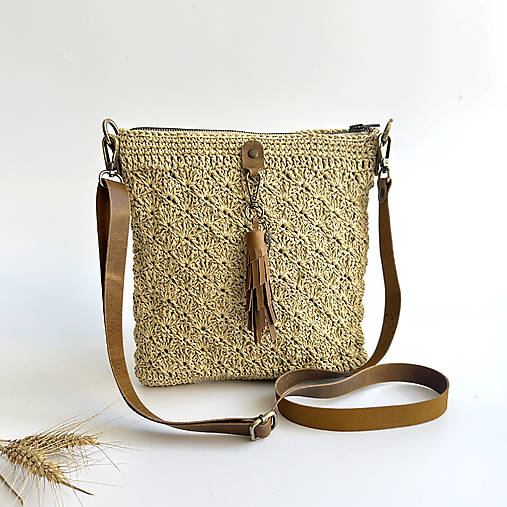 Kabelky - Háčkovaná crossbody kabelka - 16721198_