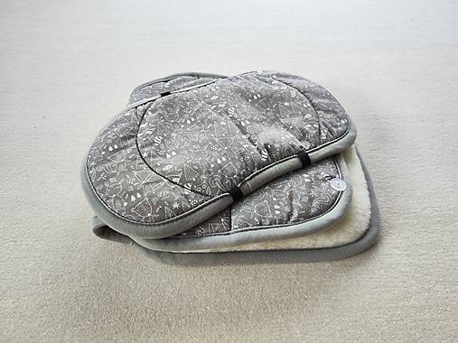 Detský textil - VLNIENKA Vložka proti poteniu do autosedačky Cybex Sirona 100% Merino top super wash Natural Zvieratká šedé - 16723203_