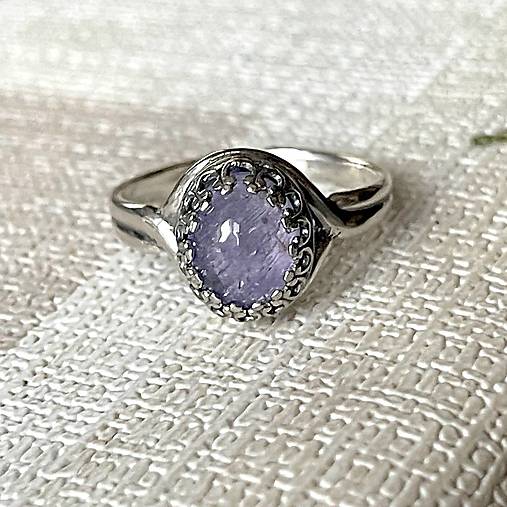 ZĽAVA 5% Tanzanite Filigree Silver Ag925 Ring / Strieborný prsteň s tanzanitom E002