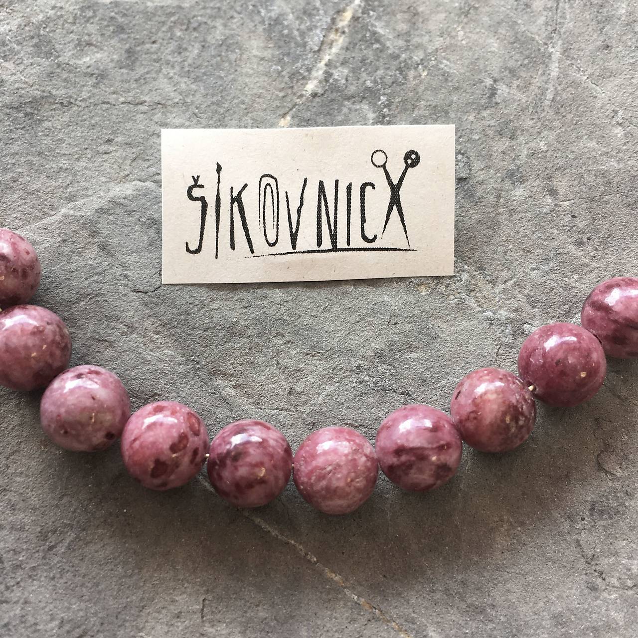 Rodonit, minerálne korálky 8mm, cena za 10 ks, (m149)