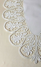 Úžitkový textil - Vyšívaný obrus richelieu 107,5 x 62 cm - 13579782_
